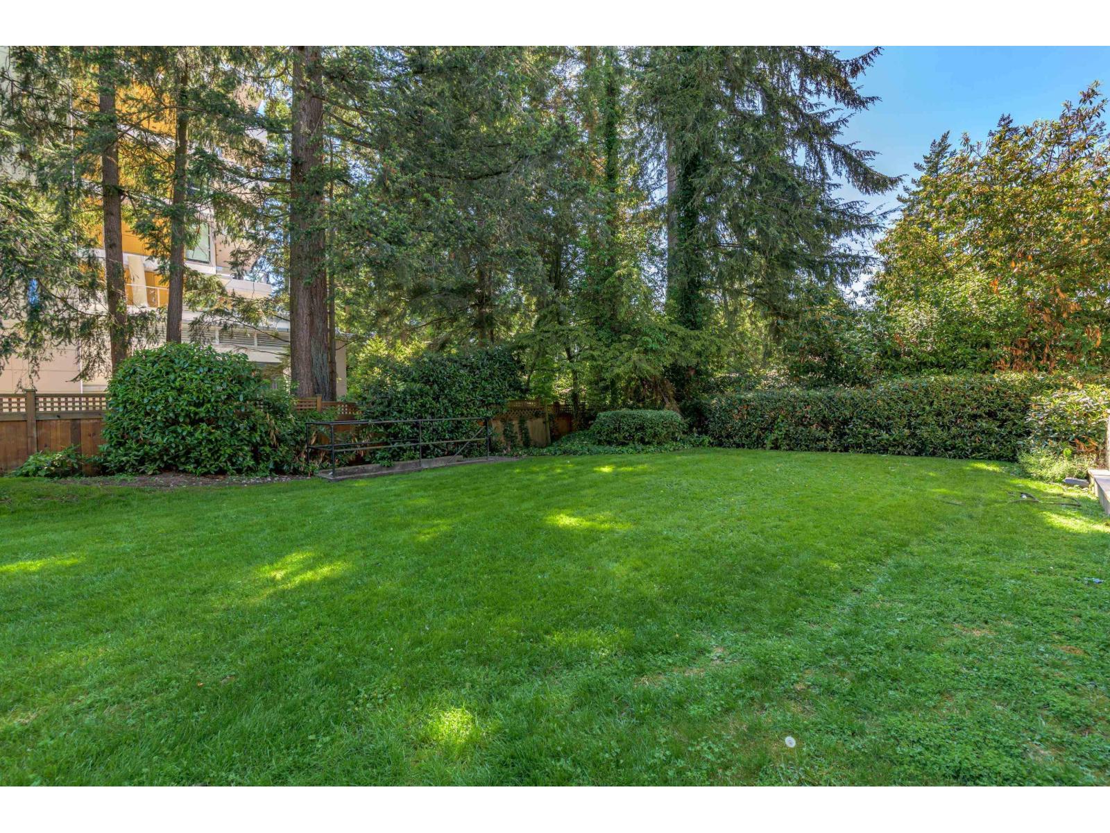 309 1561 VIDAL STREET, White Rock