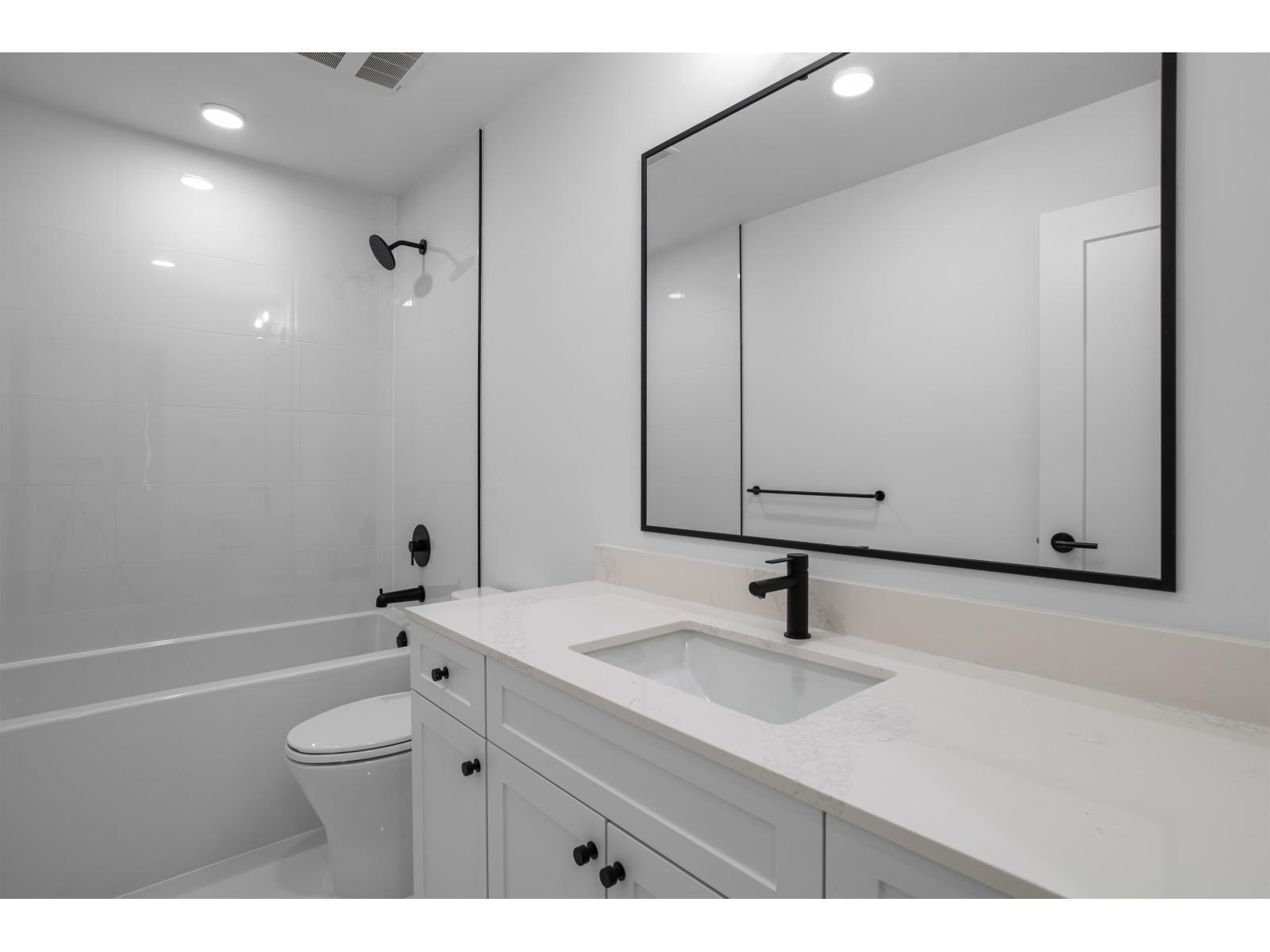 205 19885 76 AVENUE, Langley