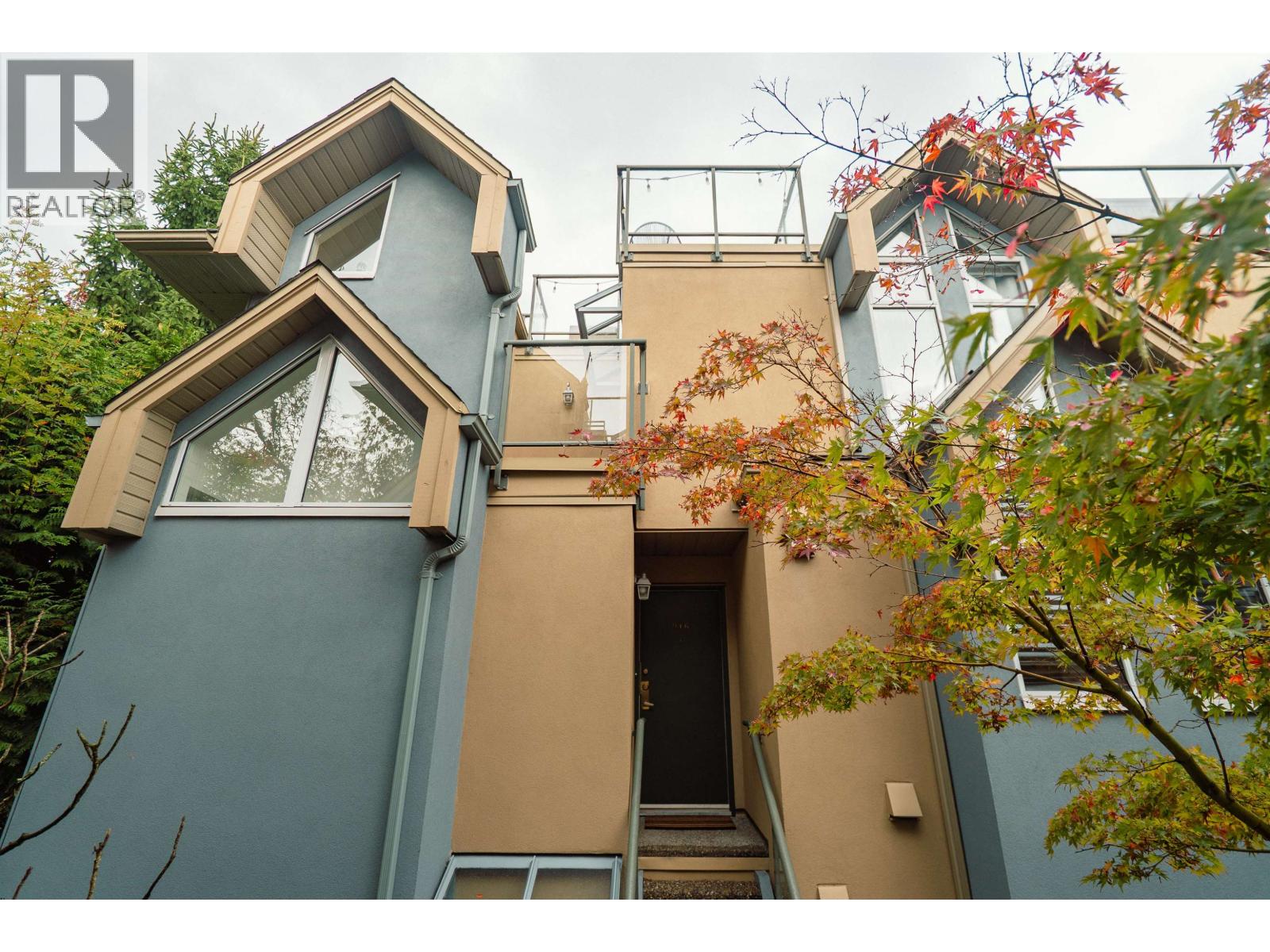 916 W 14TH AVENUE, Vancouver