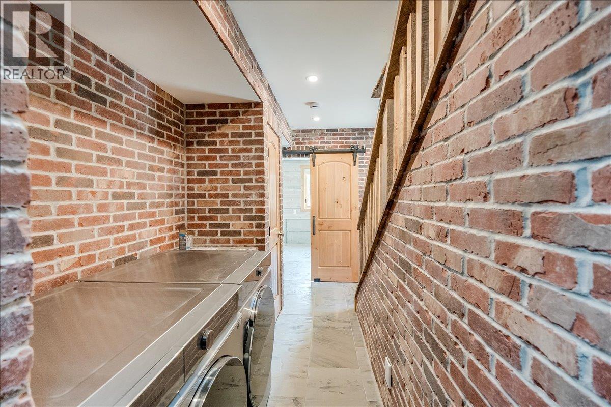 301 carbonate Street, Nelson