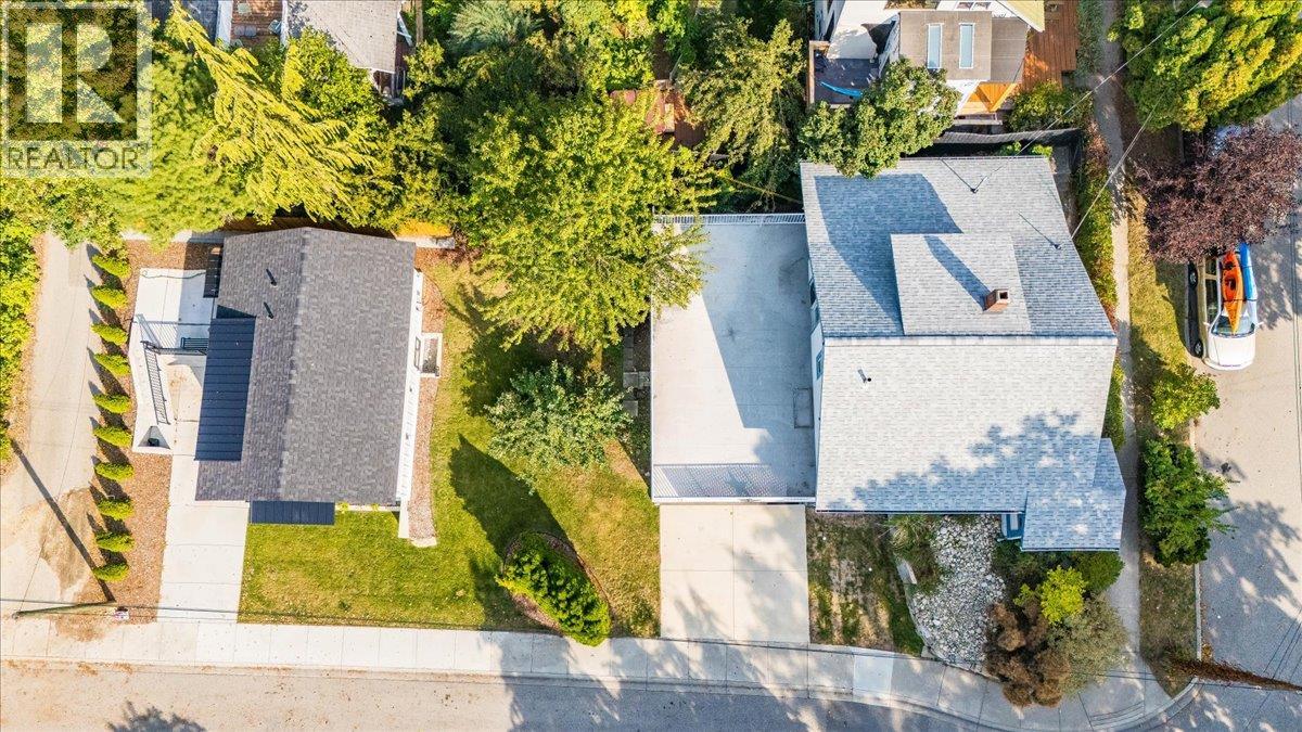 301 carbonate Street, Nelson