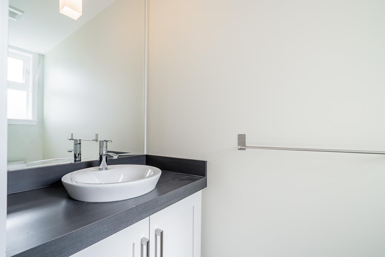 30 20967 76 AVENUE, Langley