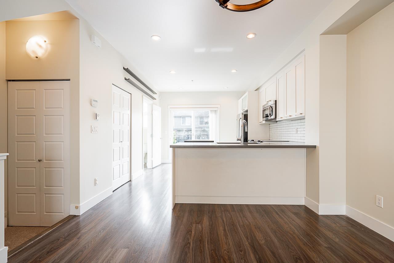 30 20967 76 AVENUE, Langley