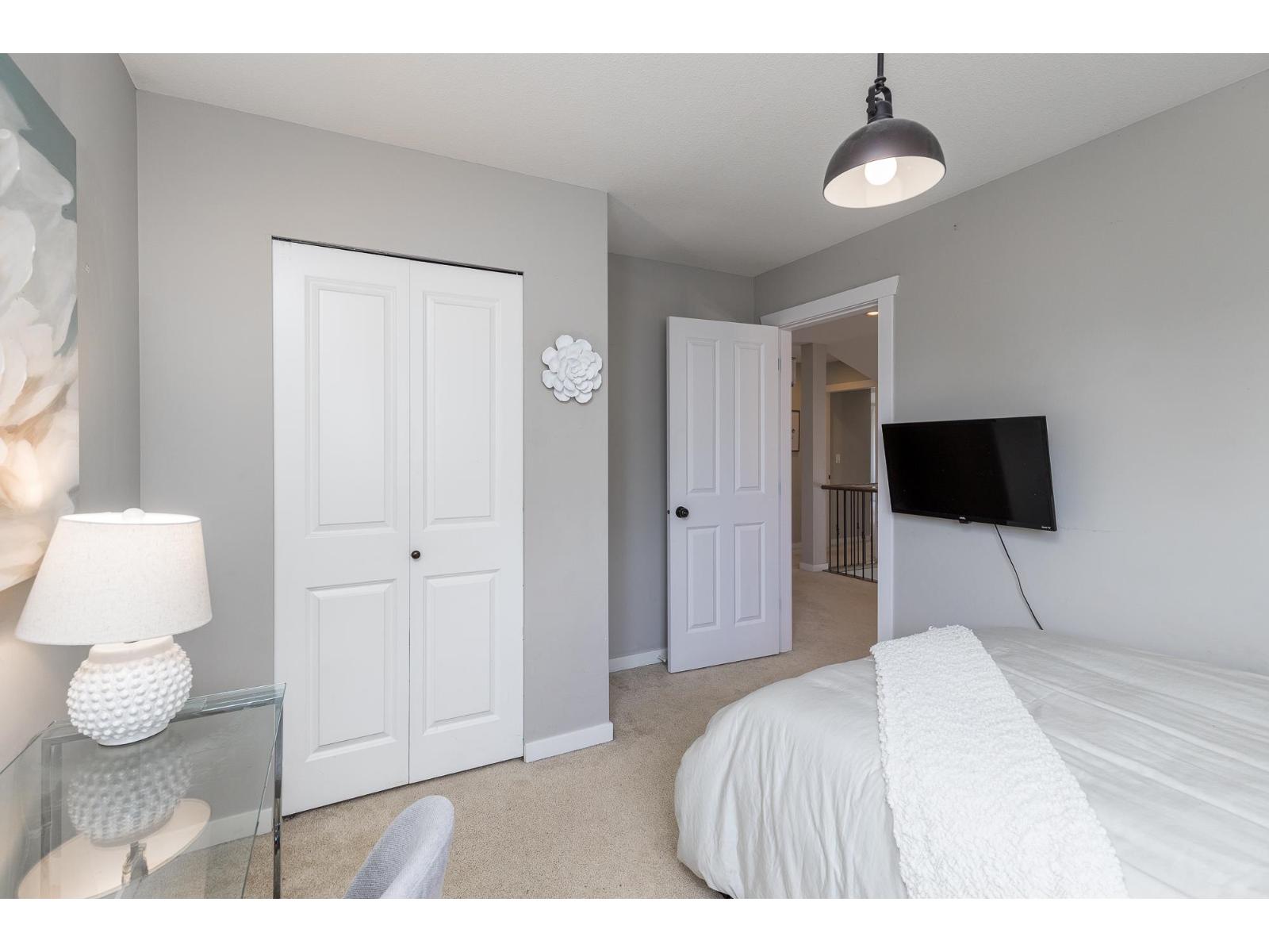19705 69B AVENUE, Langley