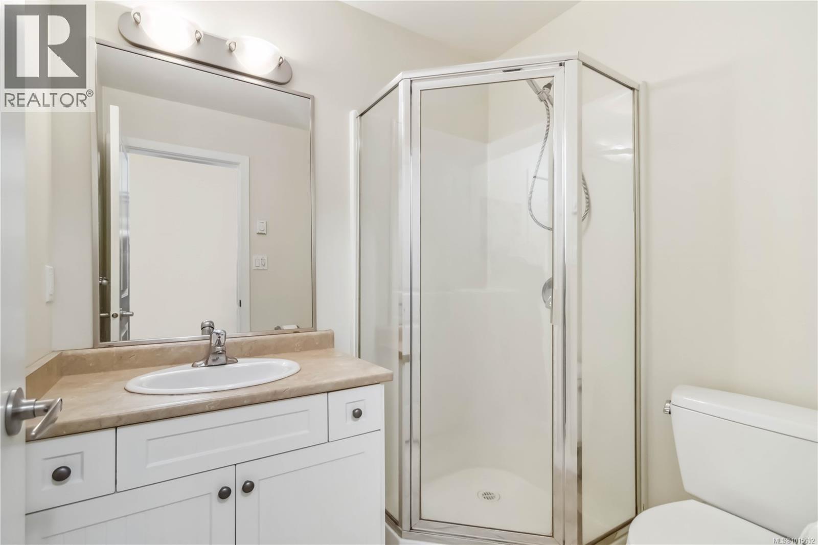 103 2685 Deville Rd, Langford