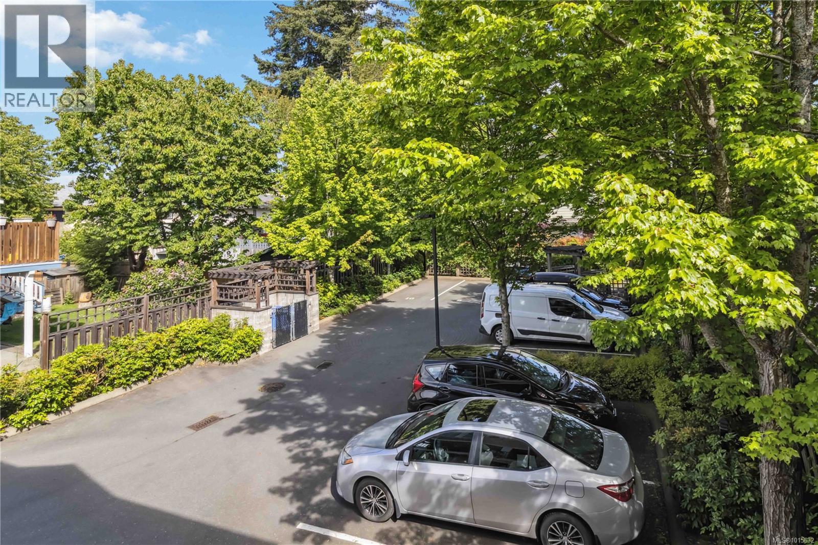 103 2685 Deville Rd, Langford