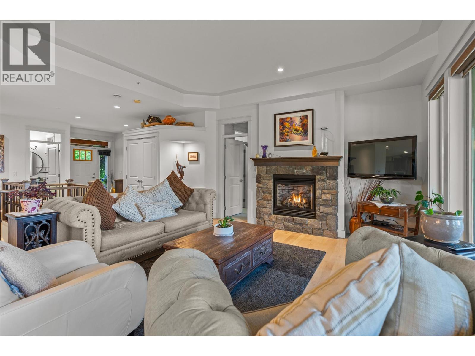  226 Dormie Place, Vernon
