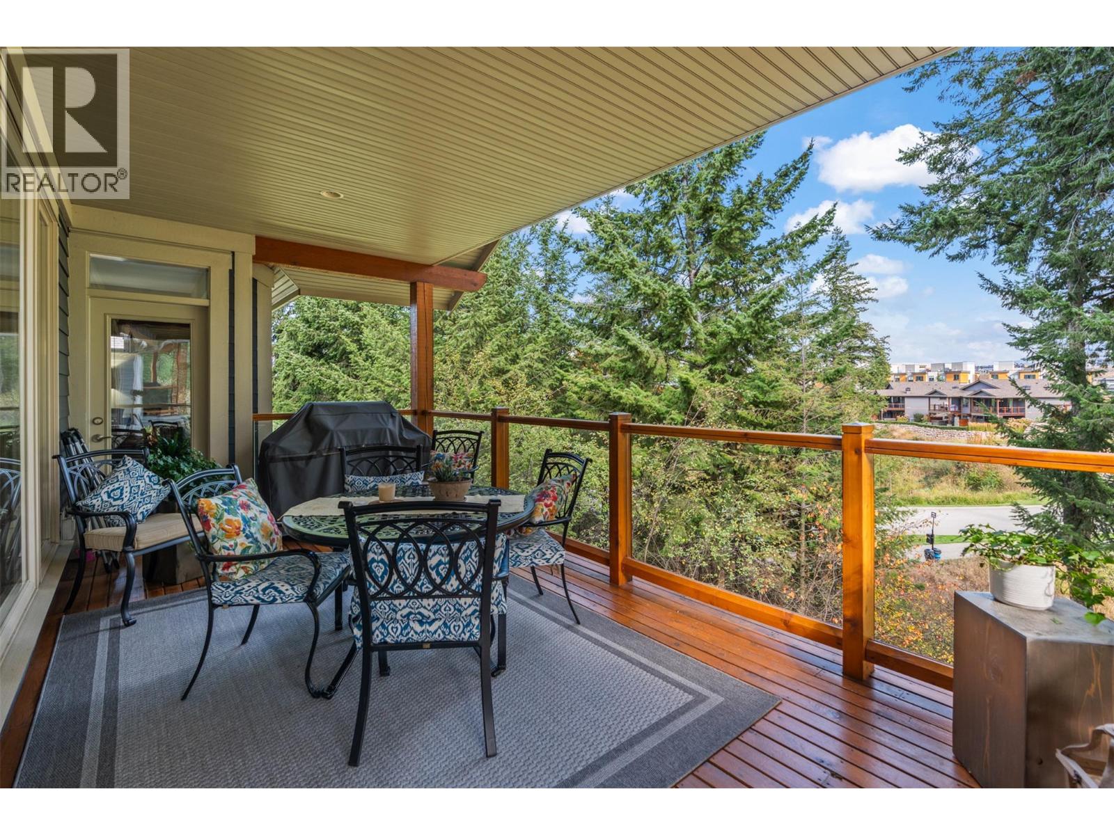  226 Dormie Place, Vernon