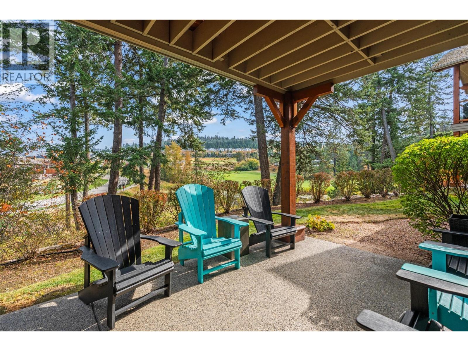  226 Dormie Place, Vernon