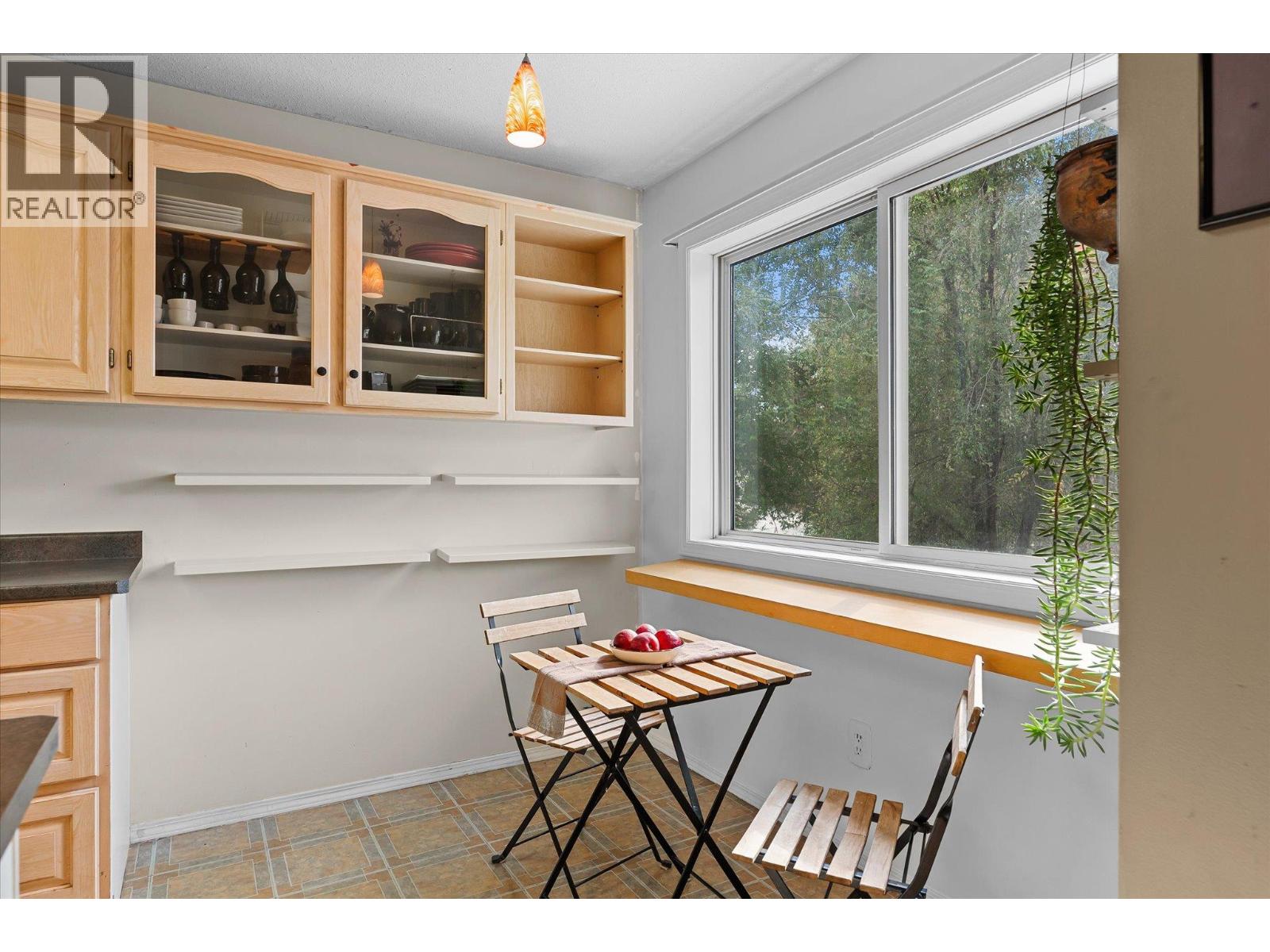 6 4404 Pleasant Valley Road, Vernon