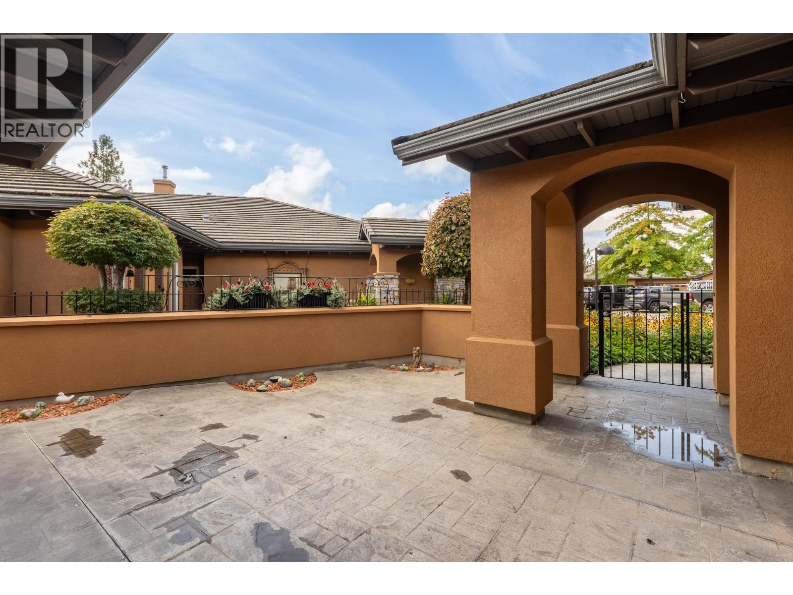 12 4100 Gallaghers Parkland Drive, Kelowna