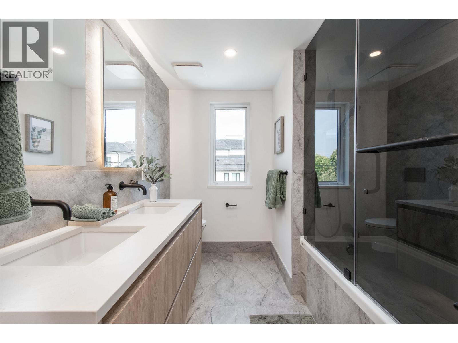 4150 COLUMBIA STREET, Vancouver