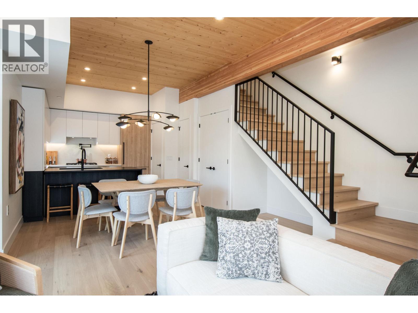 4150 COLUMBIA STREET, Vancouver
