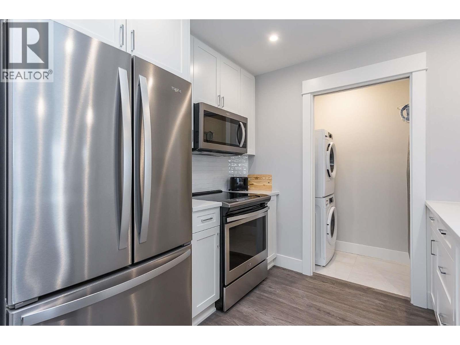 4317 2180 KELLY AVENUE, Port Coquitlam
