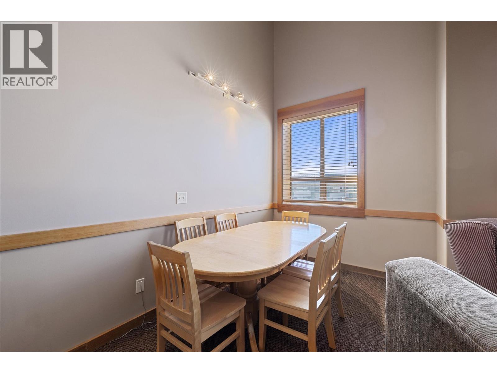 206 5335 Big White Road, Big White