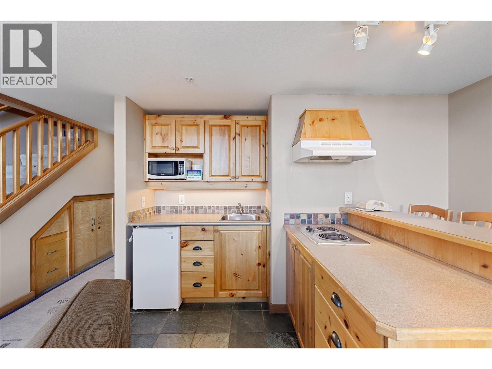 206 5335 Big White Road, Big White