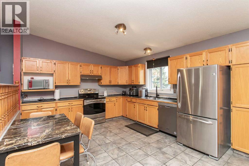 41 Hearthstone Drive, Lacombe