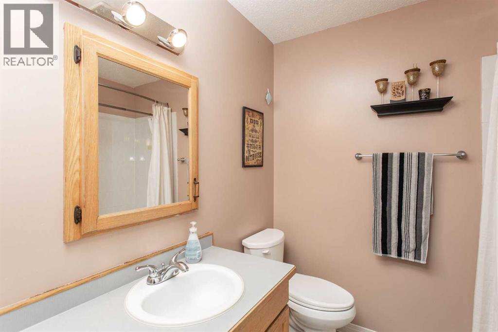 41 Hearthstone Drive, Lacombe