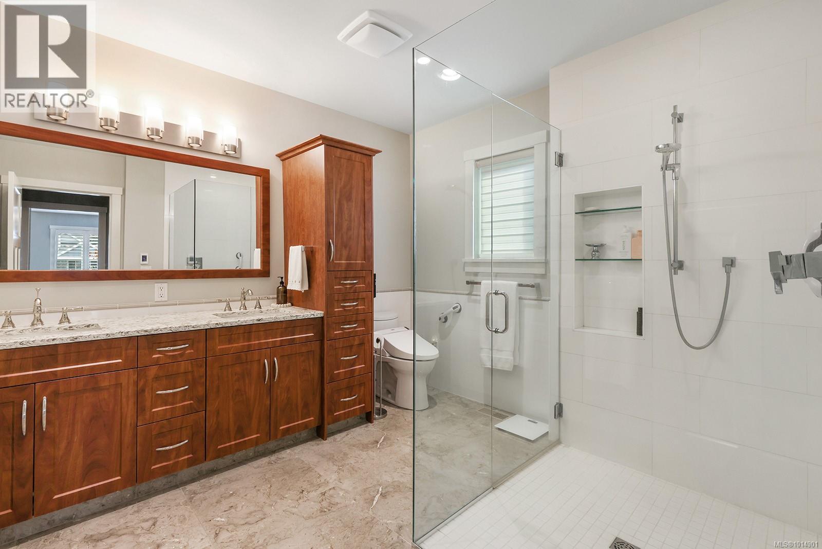1755 Admiral Tryon Blvd, French Creek