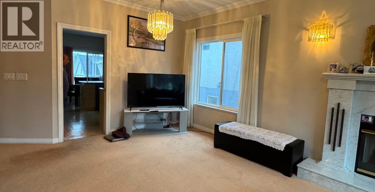 591 E 28TH AVENUE, Vancouver