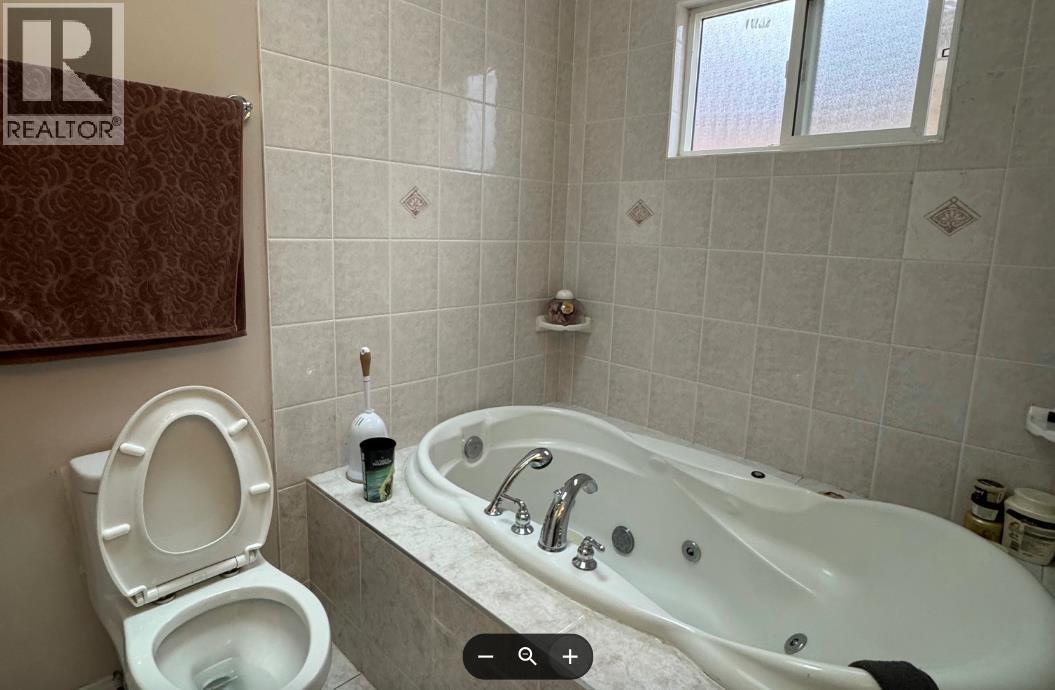 591 E 28TH AVENUE, Vancouver