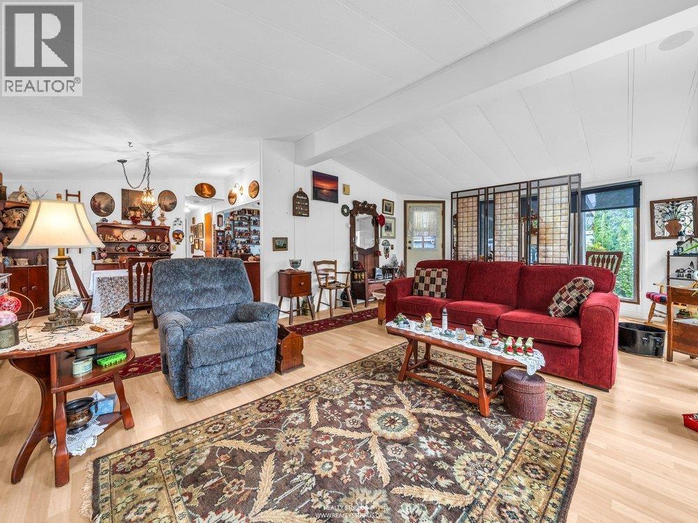 515 TYEE COURT, West Vancouver