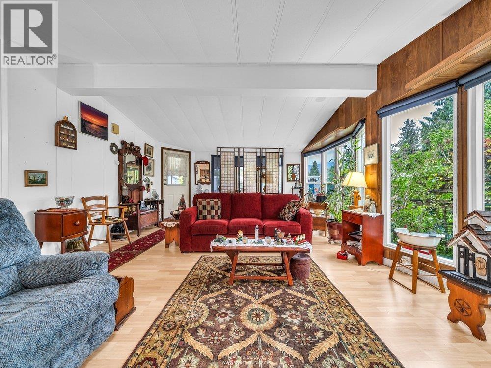 515 TYEE COURT, West Vancouver