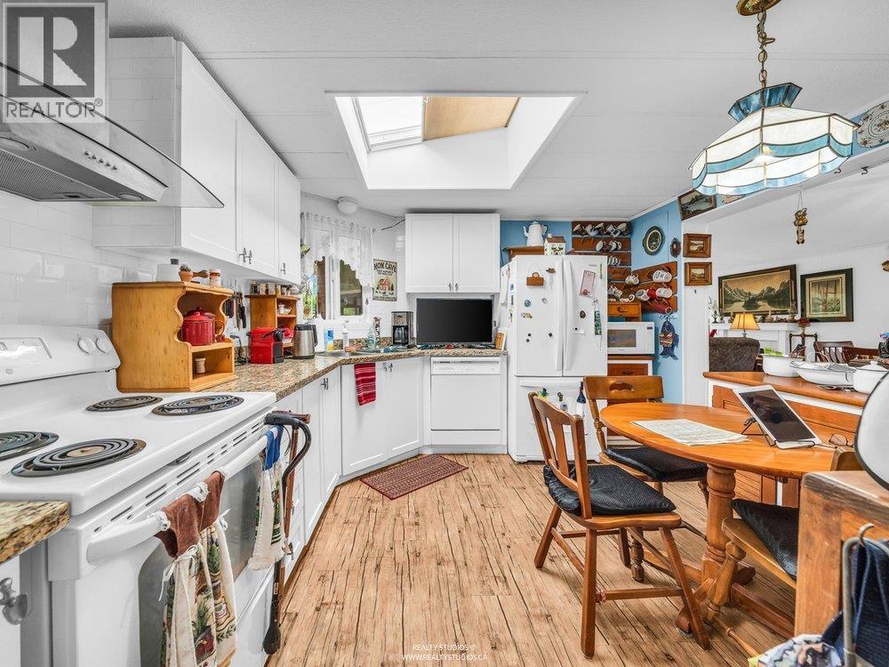 515 TYEE COURT, West Vancouver