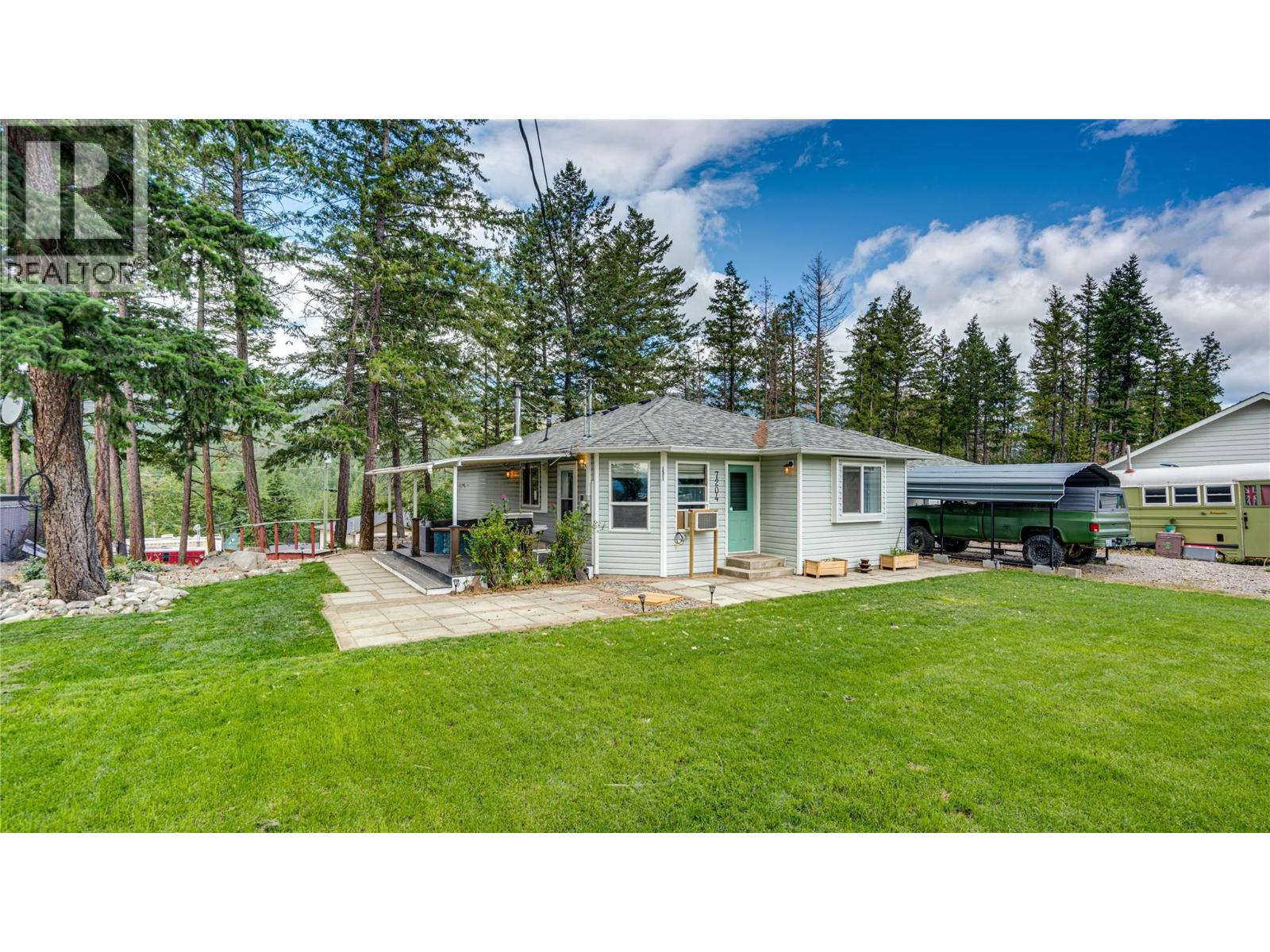  7204 Dunwaters Road, Kelowna