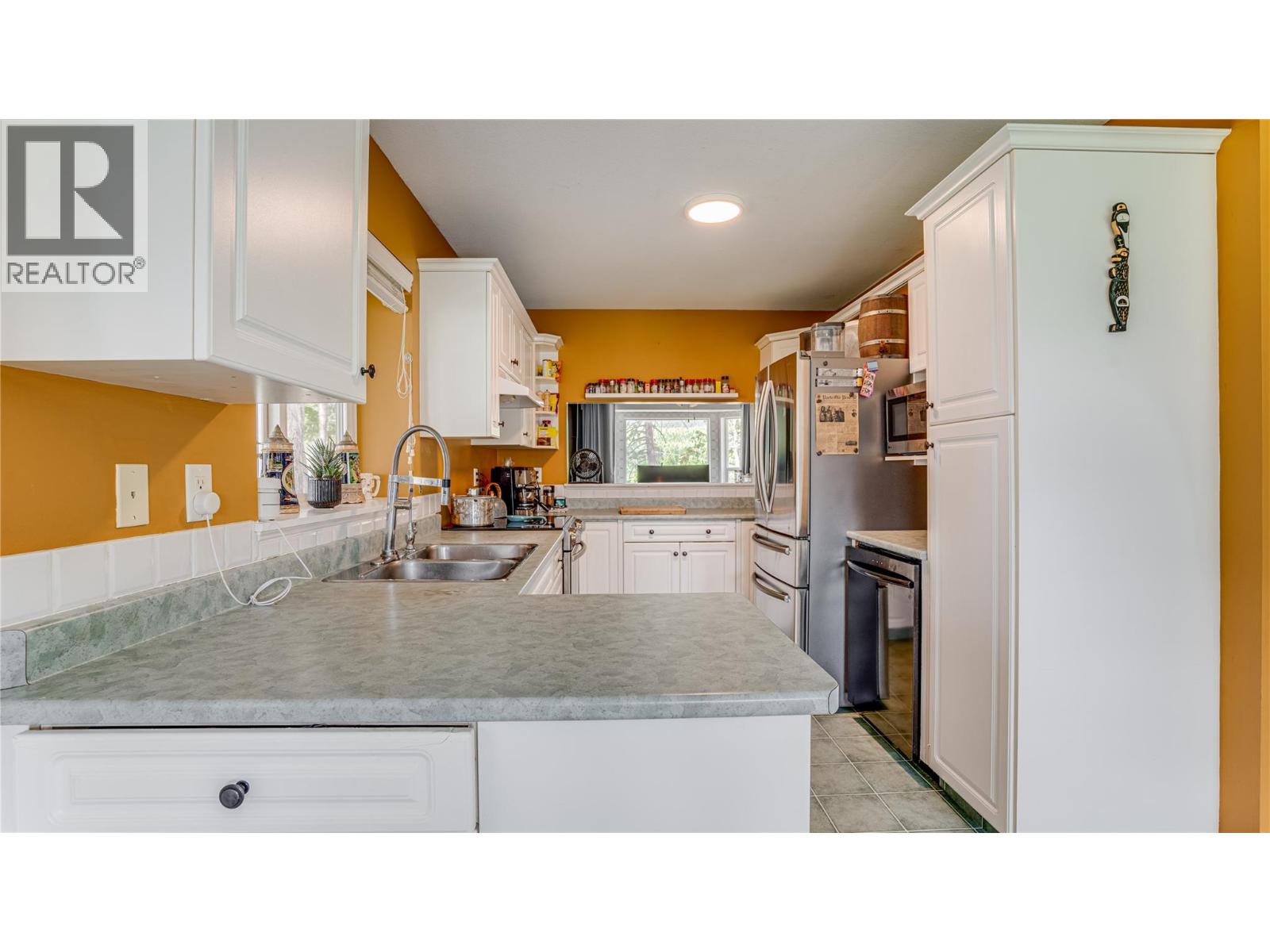  7204 Dunwaters Road, Kelowna