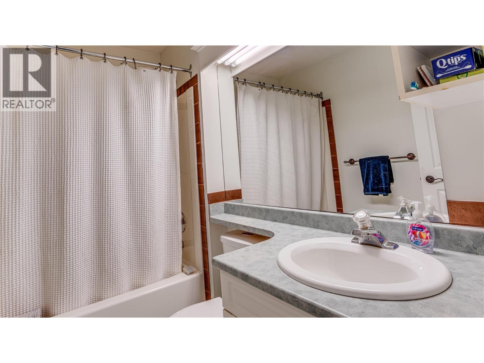 7204 Dunwaters Road, Kelowna
