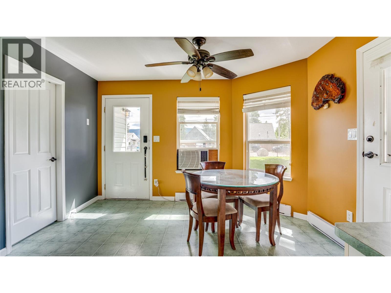  7204 Dunwaters Road, Kelowna