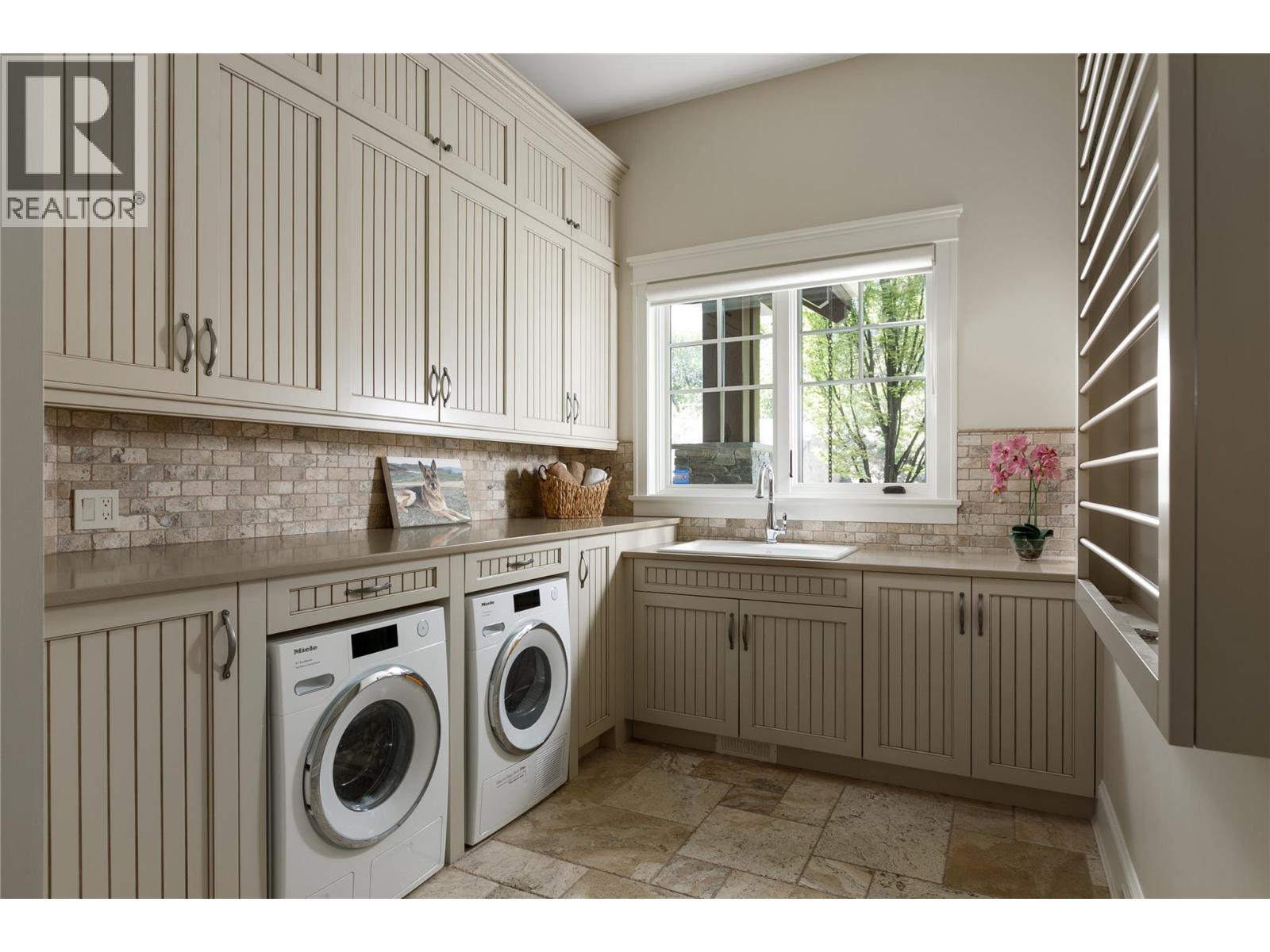  622 Jigger Place, Vernon