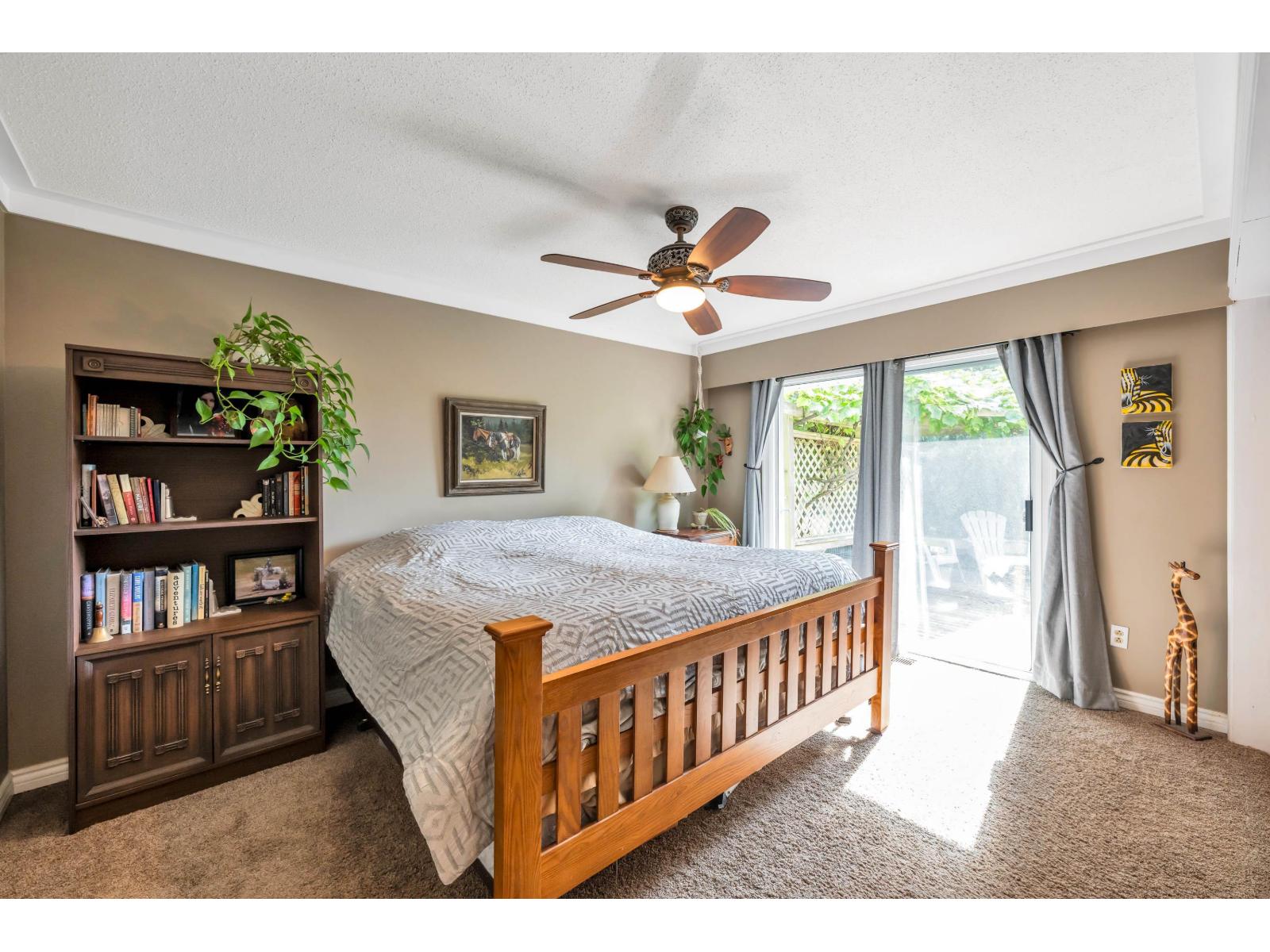 20228 8 AVENUE, Langley