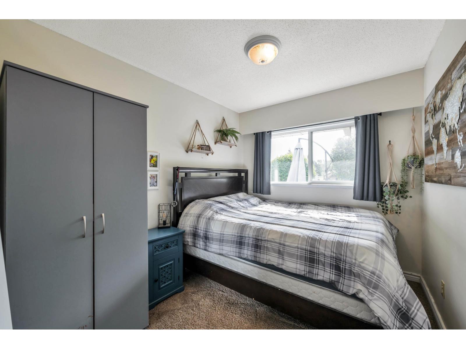 20228 8 AVENUE, Langley