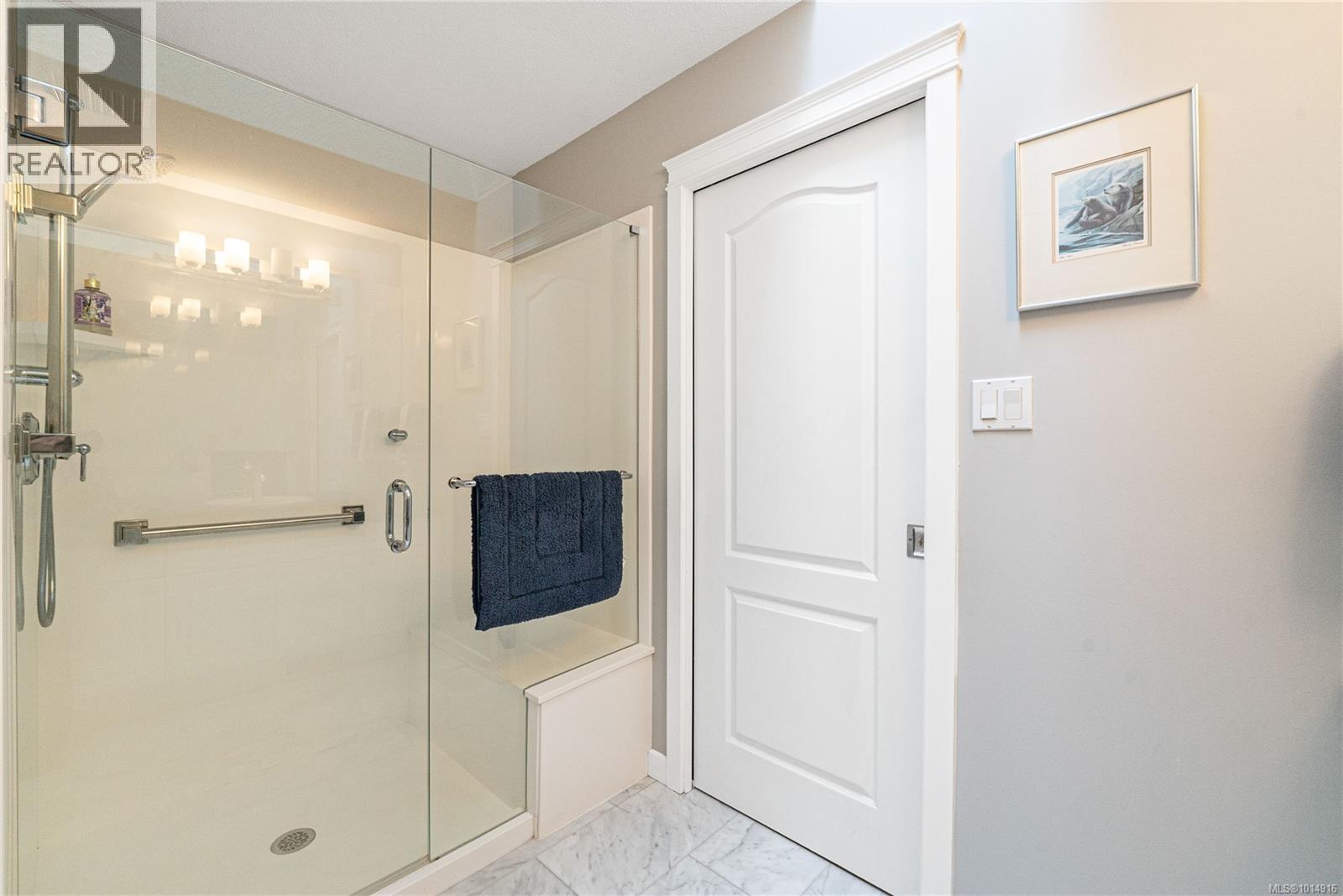17 6595 Groveland Dr, Nanaimo