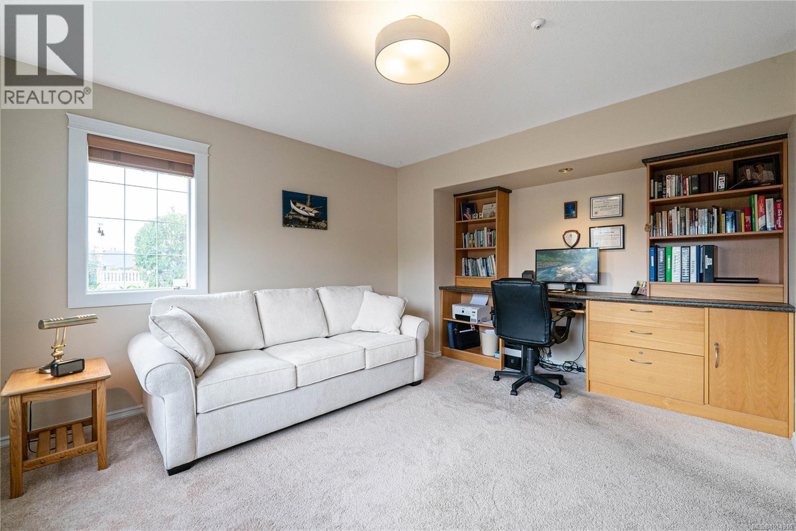 17 6595 Groveland Dr, Nanaimo