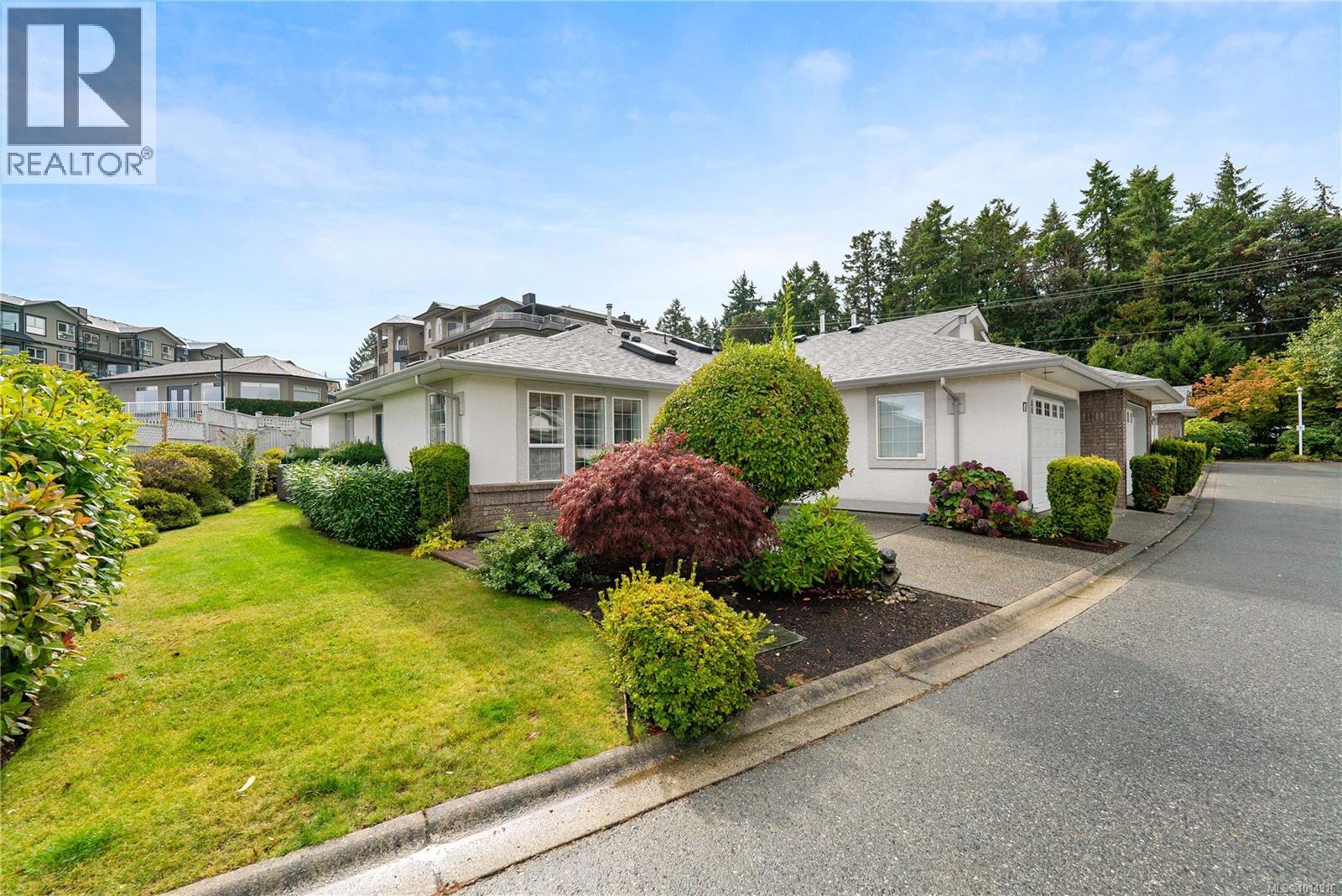 17 6595 Groveland Dr, Nanaimo