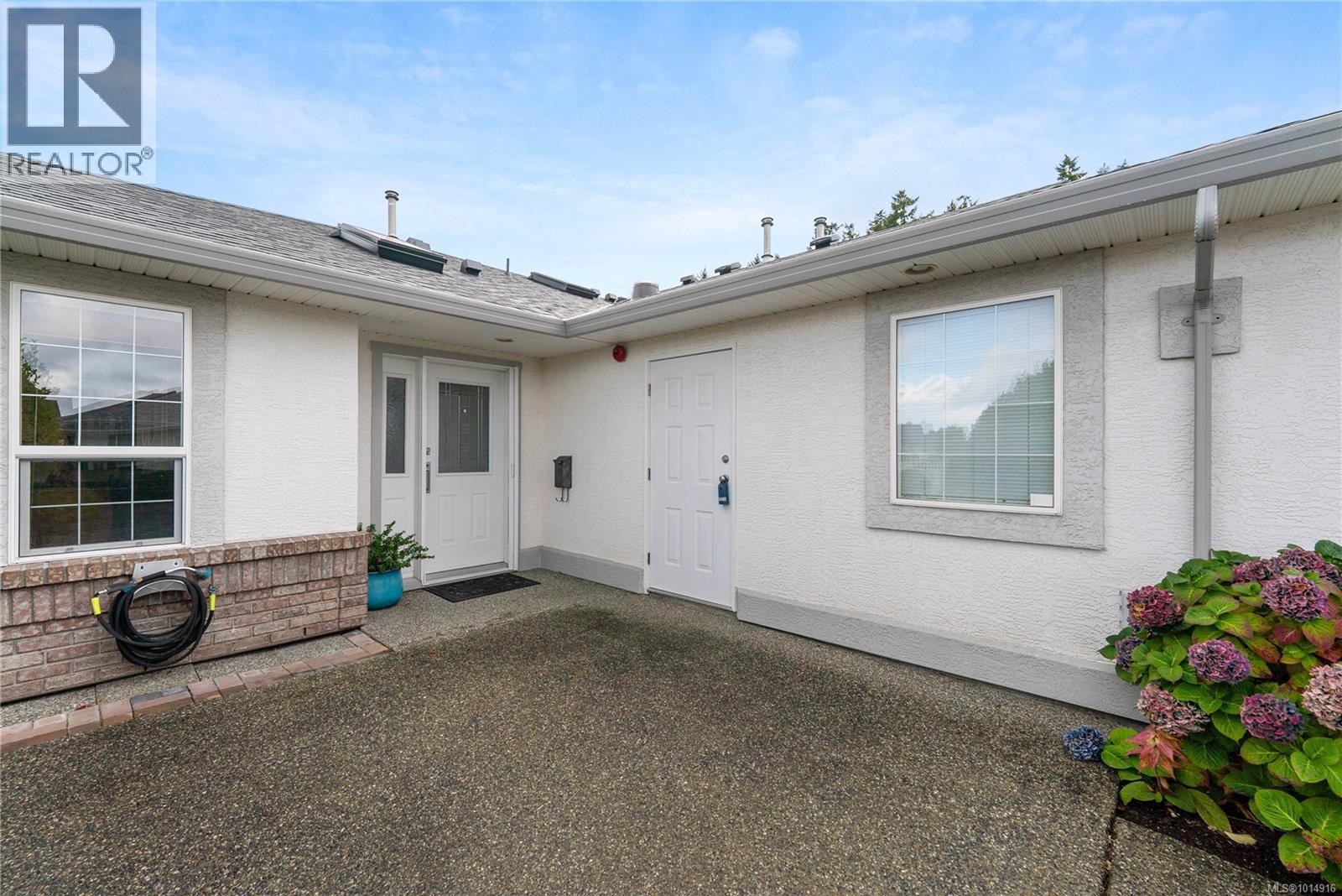 17 6595 Groveland Dr, Nanaimo