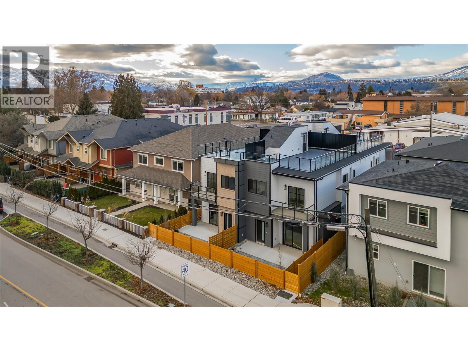 #2-1916 Ethel Street, Kelowna
