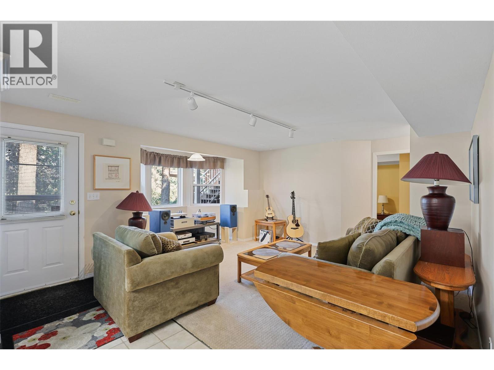 225 Sunhill Court, Kamloops