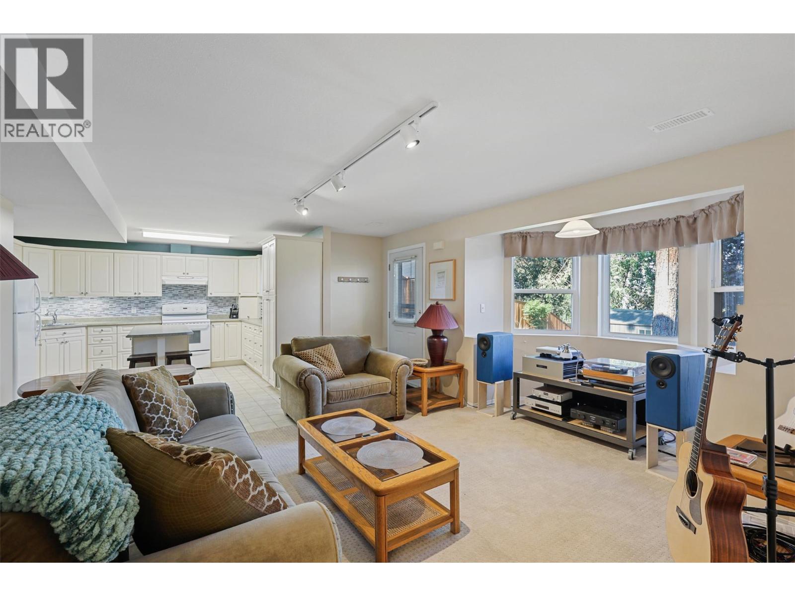225 Sunhill Court, Kamloops