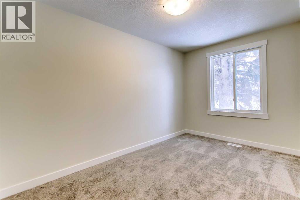 Single Family House 3 Level for Sale in  Acadia Drive SE Acadia Calgary 