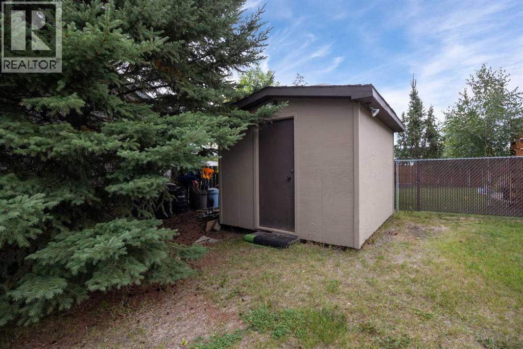206 Leigh Crescent, Fort McMurray