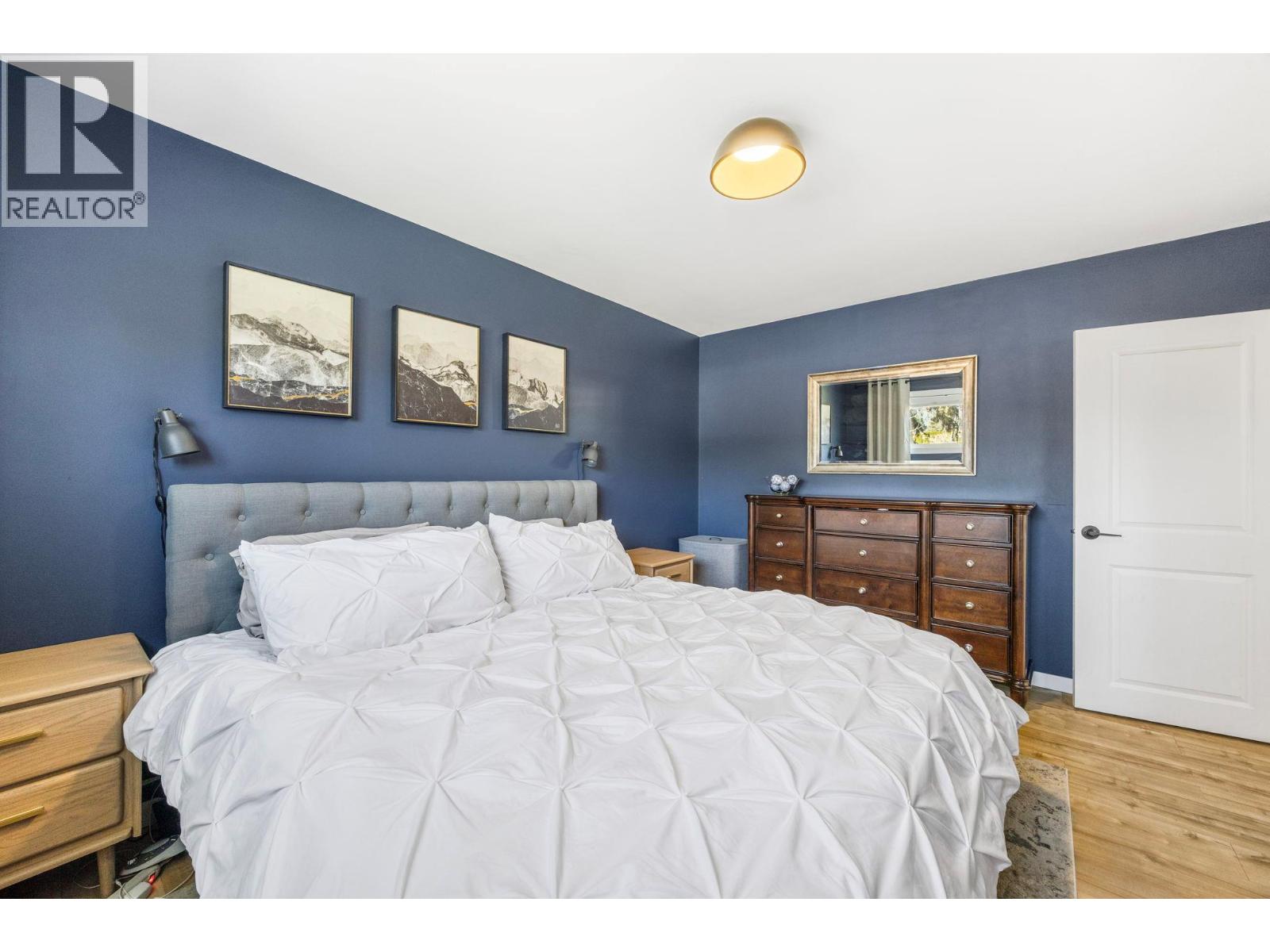  1224 Lawson Avenue, Kelowna