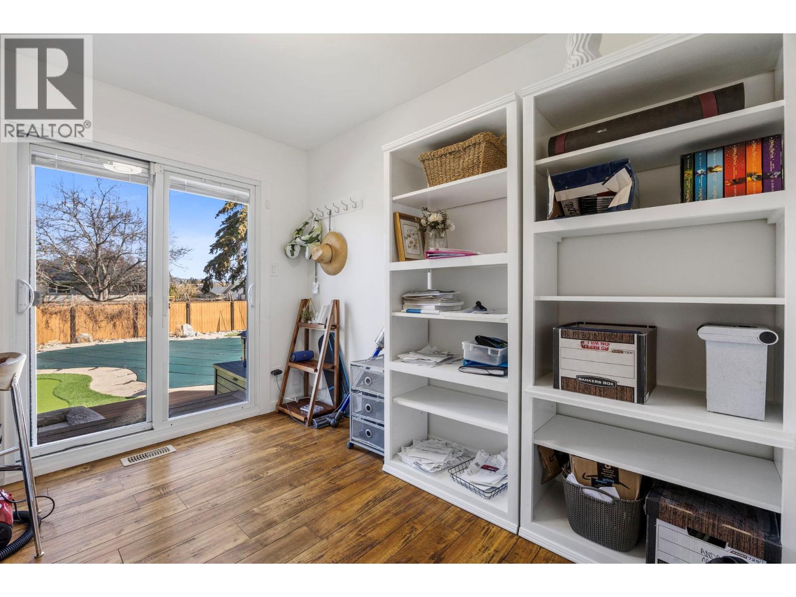  1224 Lawson Avenue, Kelowna