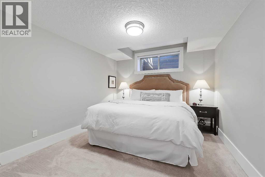 Single Family House for Sale in  Granville Crescent SW Glendale Calgary 