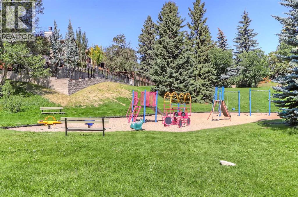 Single Family House for Sale in  Granville Crescent SW Glendale Calgary 