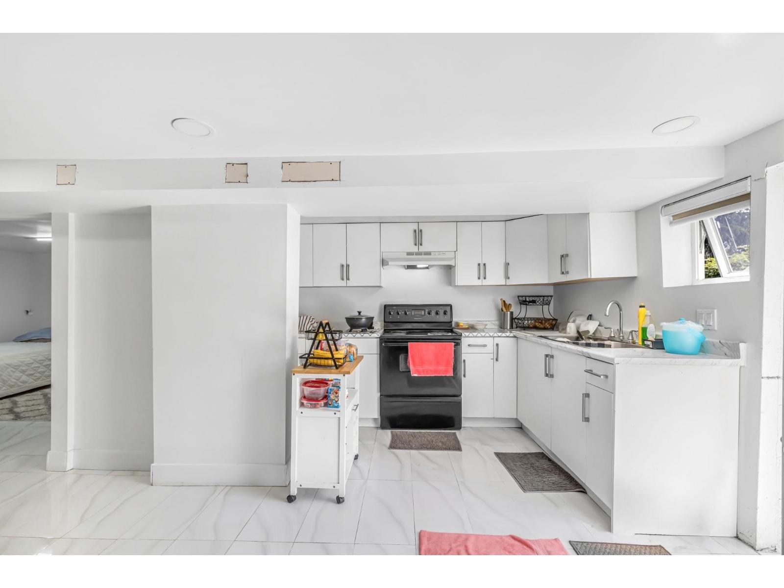 13906 68 AVENUE, Surrey