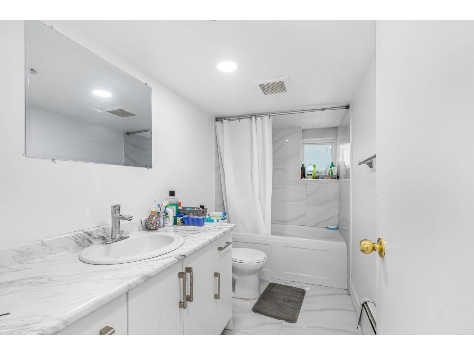 13906 68 AVENUE, Surrey